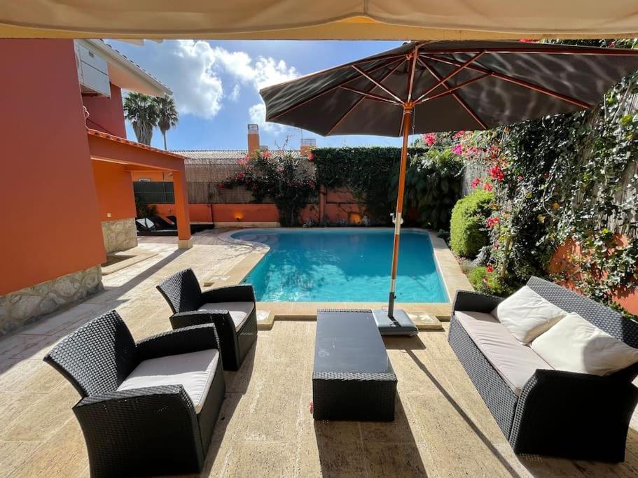 Studio With Private Swimming Pool And Garden Cascais Exterior foto